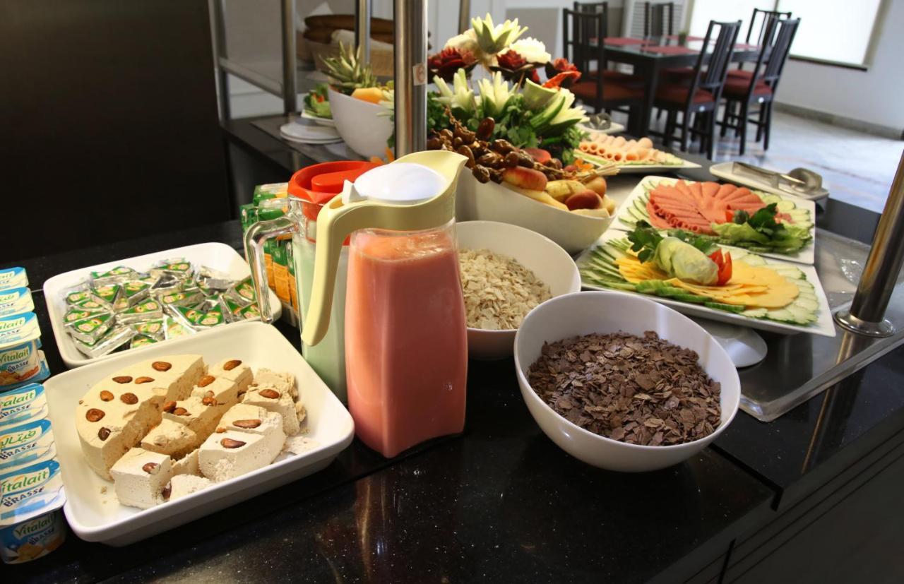 El Oumara Hotel Tunis Zewnętrze zdjęcie
